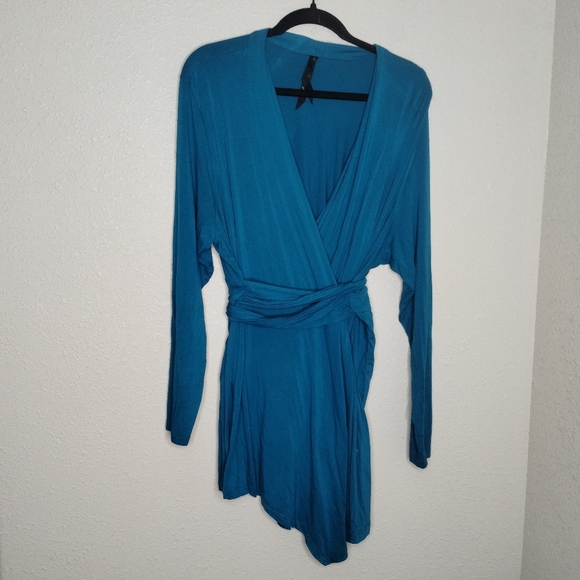 Melissa McCarthy Seven7 Teal Long Sleeve Wrap Top Women's Plus Size 2X - Picture 2 of 6